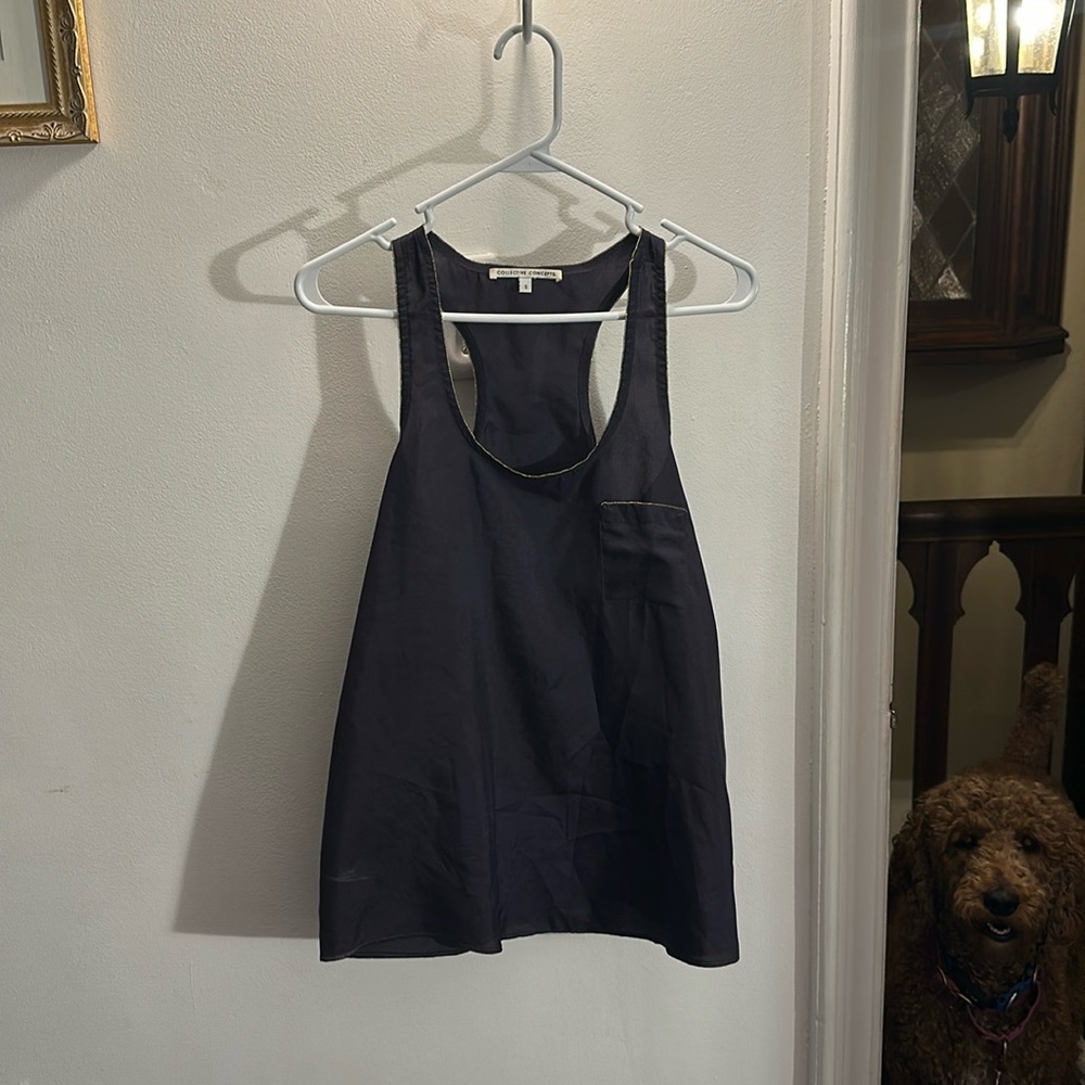 Creative concepts size small shirt.
